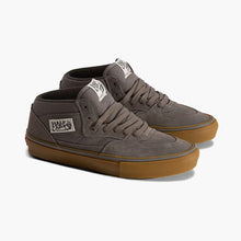 Cargar imagen en el visor de la galería, VANS SKATE HALF CAB
