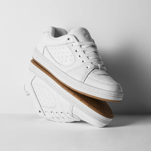 éS ACCEL