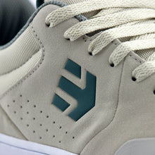 Cargar imagen en el visor de la galería, ETNIES MARANA
