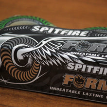 Cargar imagen en el visor de la galería, SPITFIRE Formula Four Classic Wheels 52mm 99a
