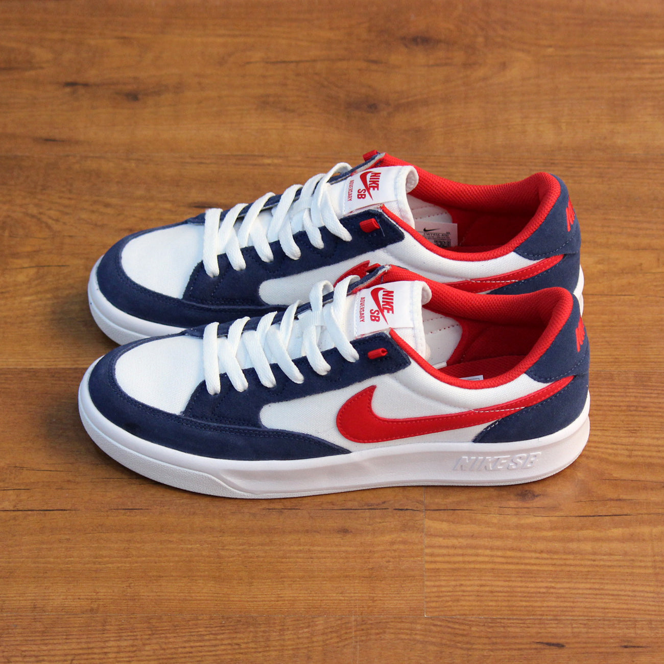 nike sb adversary white red